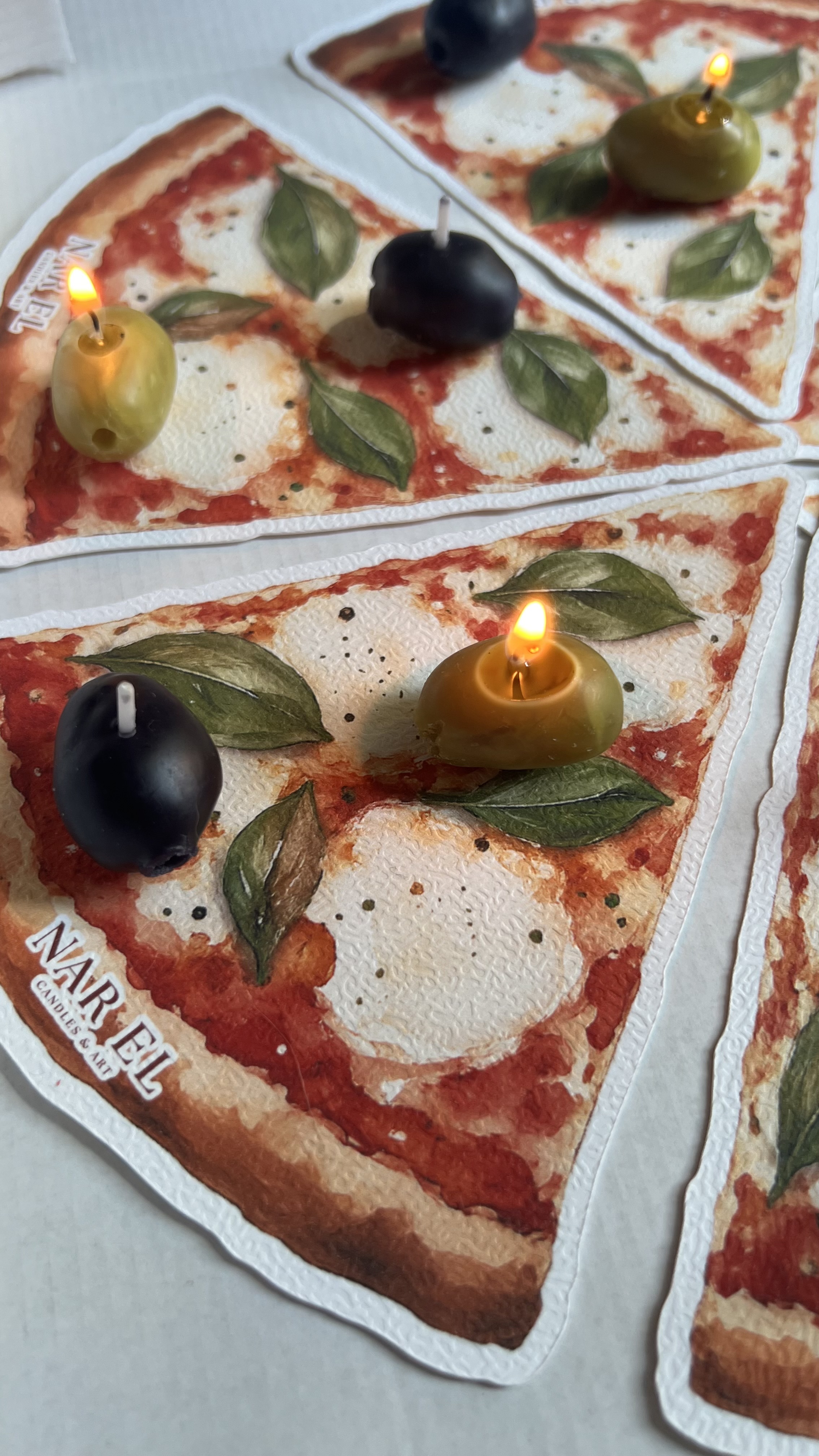 Pizza-Grußkarte mit handgemachten Oliven-Kerzen Bild 3